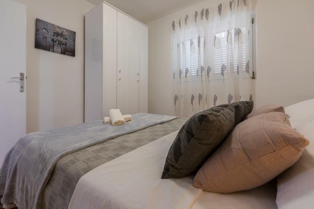 Apartment Ankica L4 Crikvenica Buitenkant foto